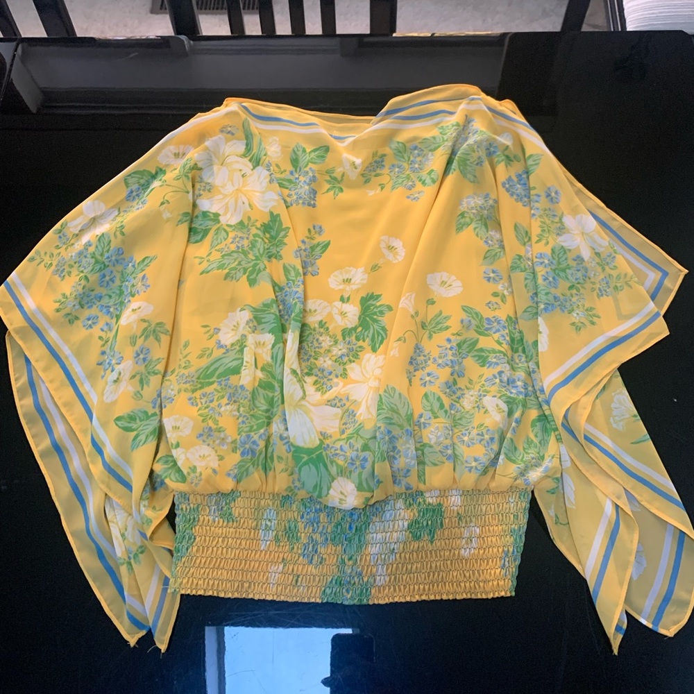 Max Studio yellow print shirt